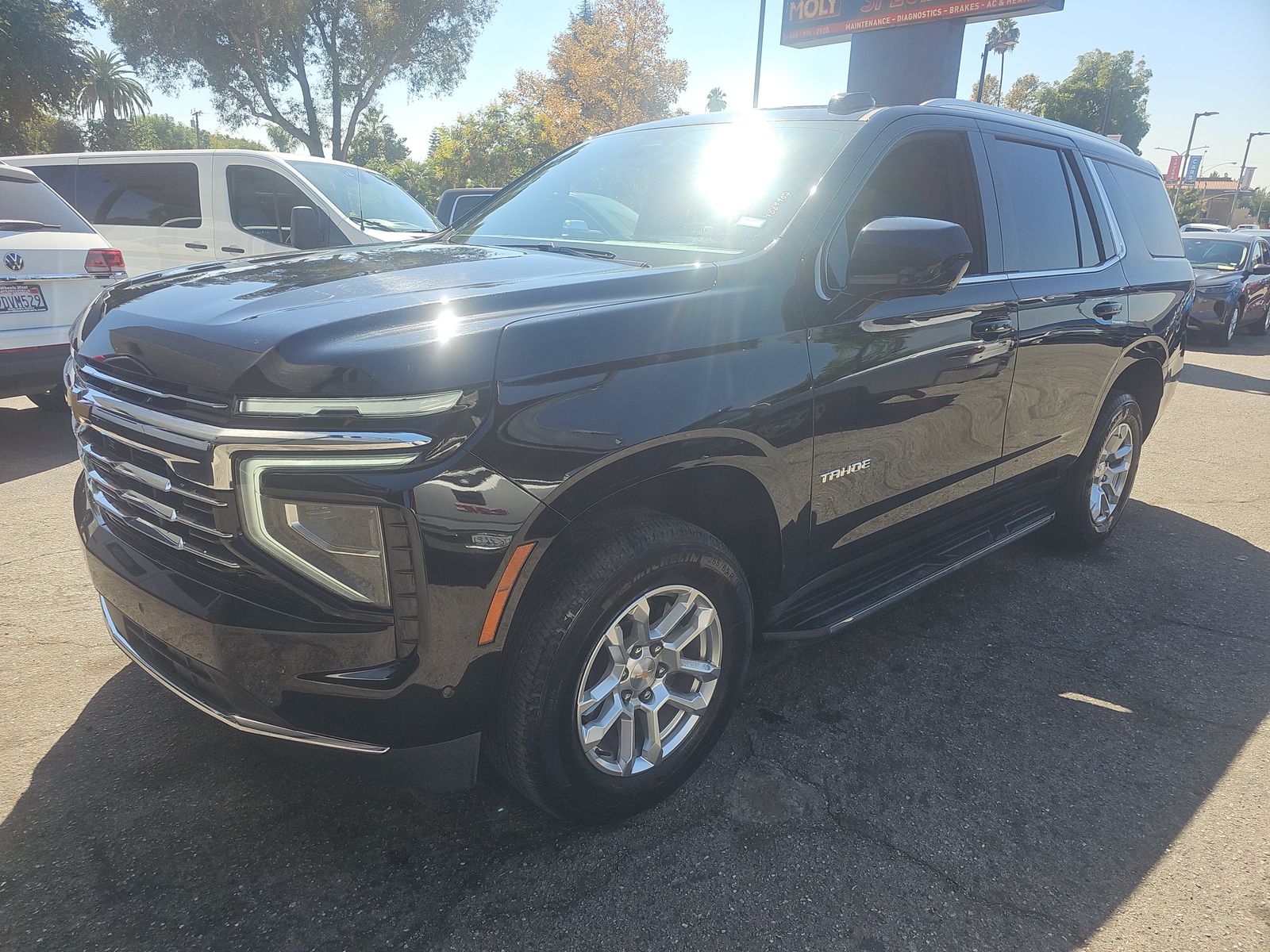 2025 CHEVROLET TAHOE LT - 1