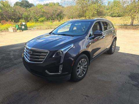 2017 CADILLAC XT5 Luxury - 1