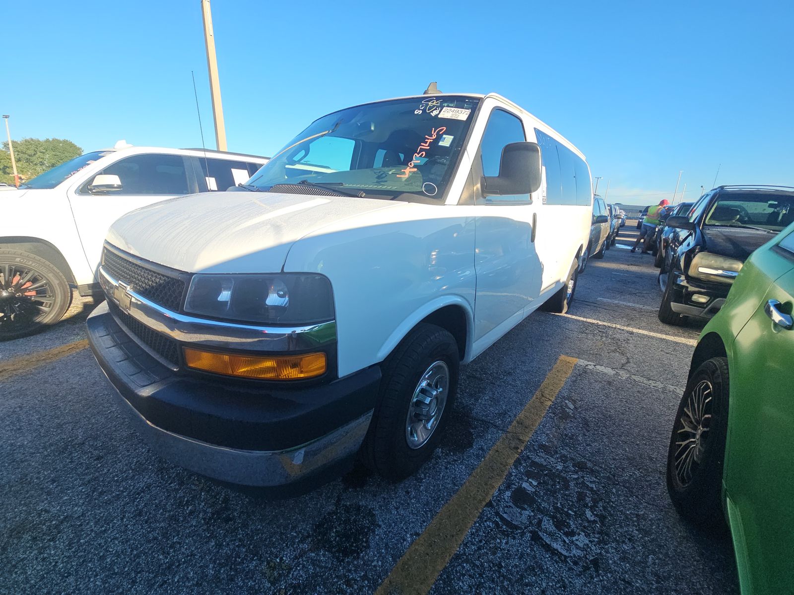 2019 CHEVROLET EXPRESS 3500 LT - 1