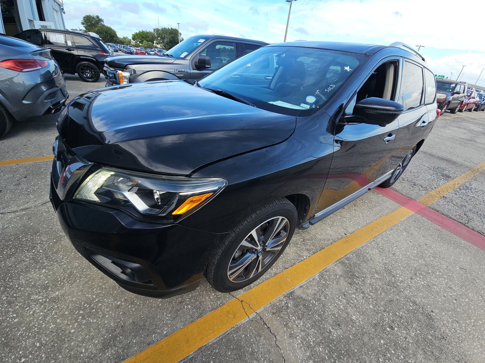 2020 NISSAN PATHFINDER Platinum - 1