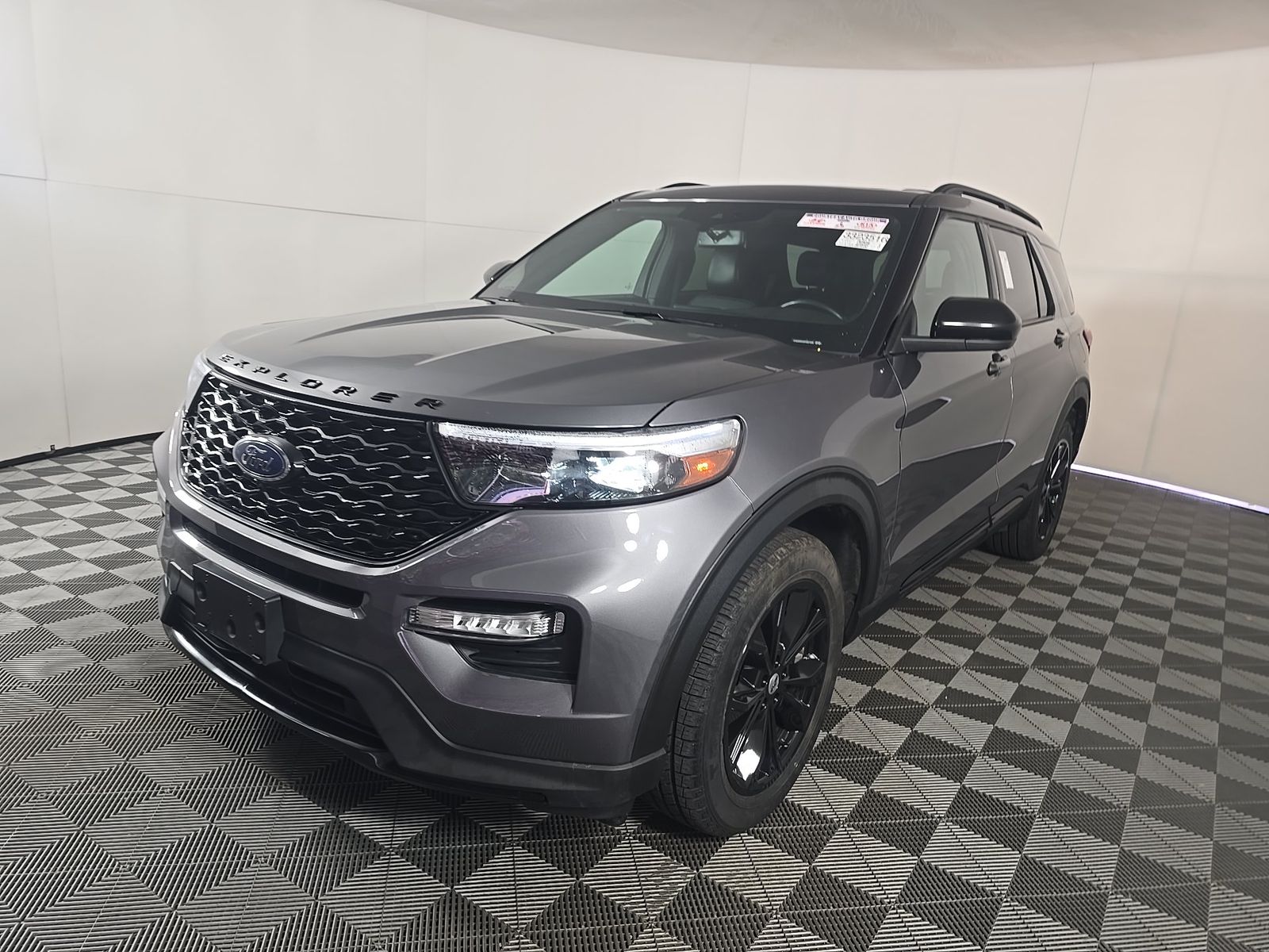 2023 FORD EXPLORER ST-Line - 1