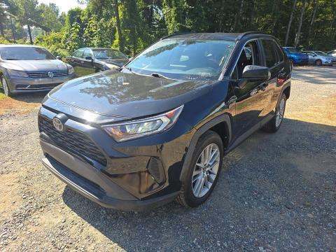 2019 TOYOTA RAV4 LE - 1
