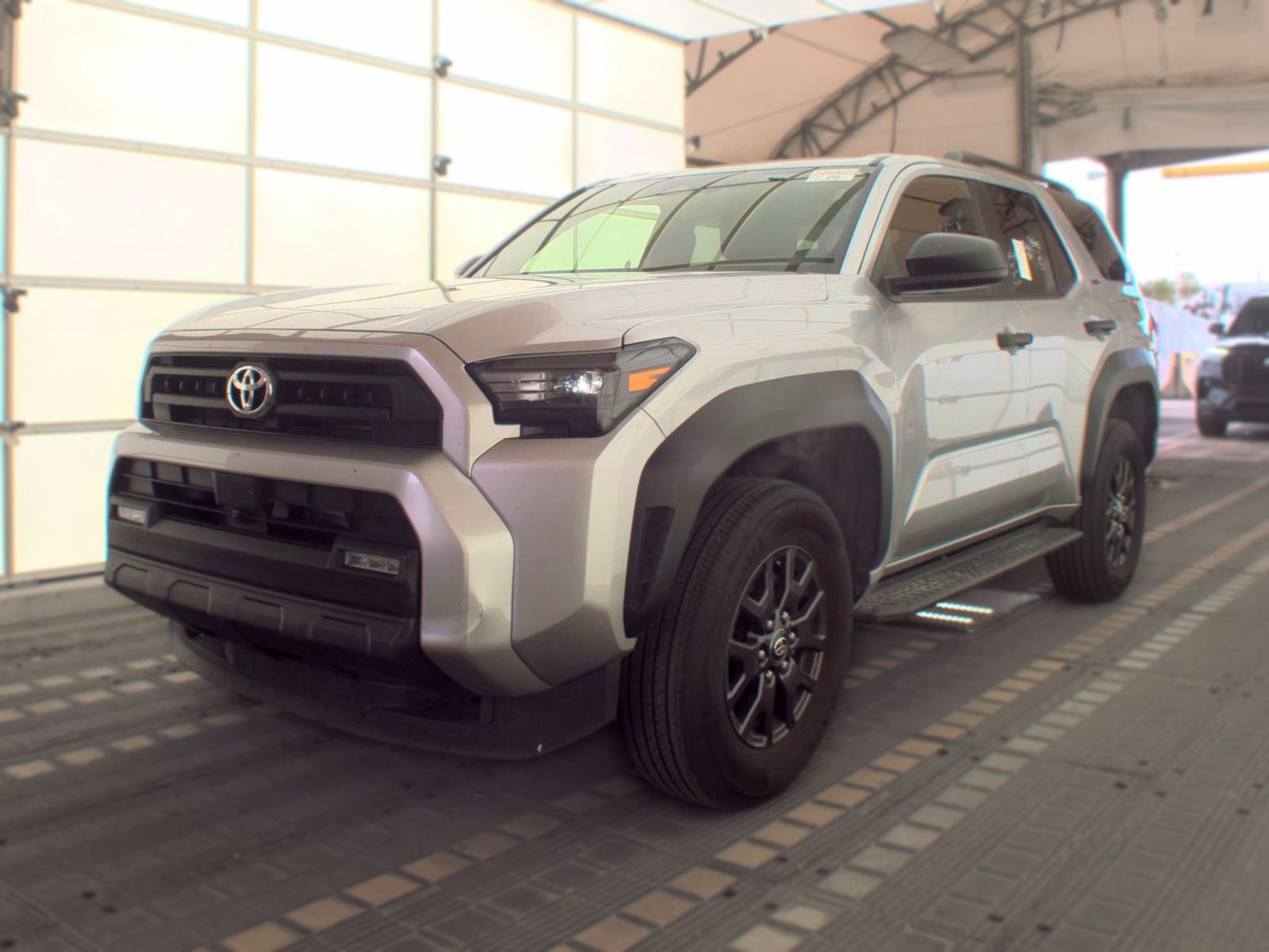 2025 TOYOTA 4RUNNER SR5 - 1