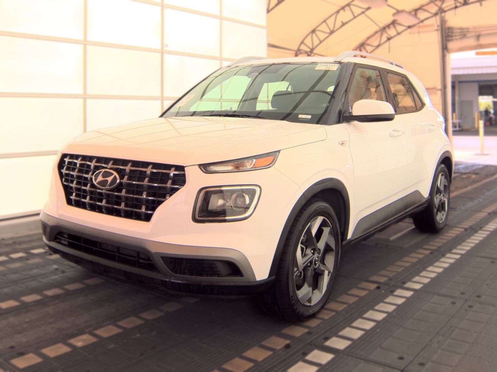 2025 HYUNDAI VENUE SEL - 1
