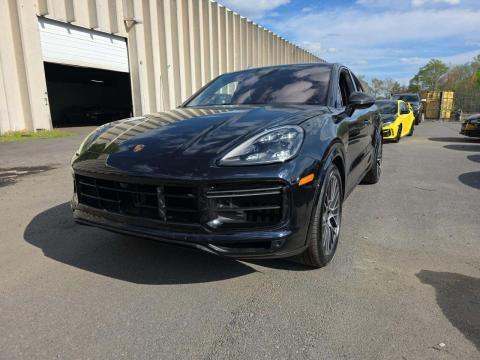 2022 PORSCHE CAYENNE Turbo - 1