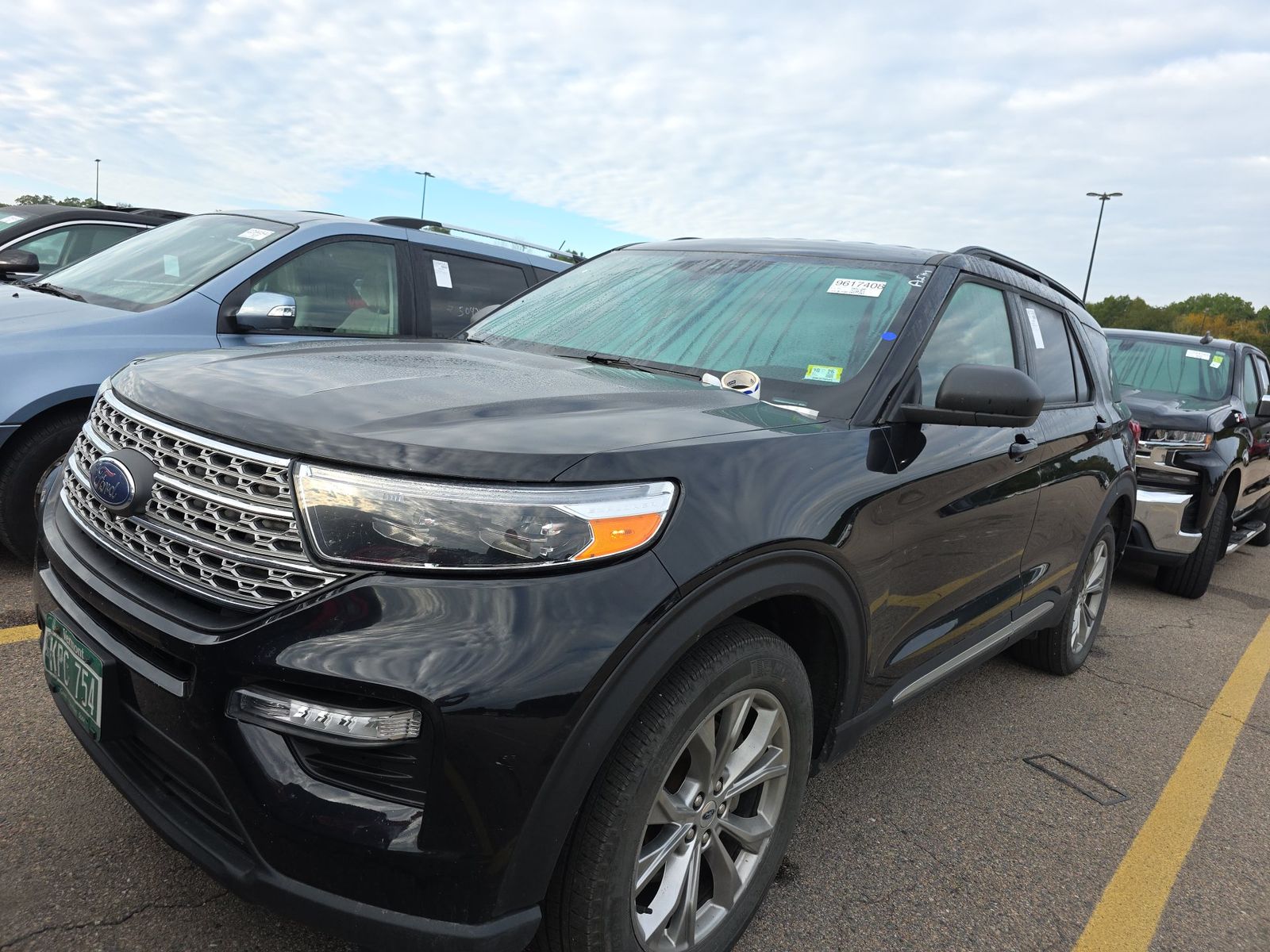 2023 FORD EXPLORER XLT - 1