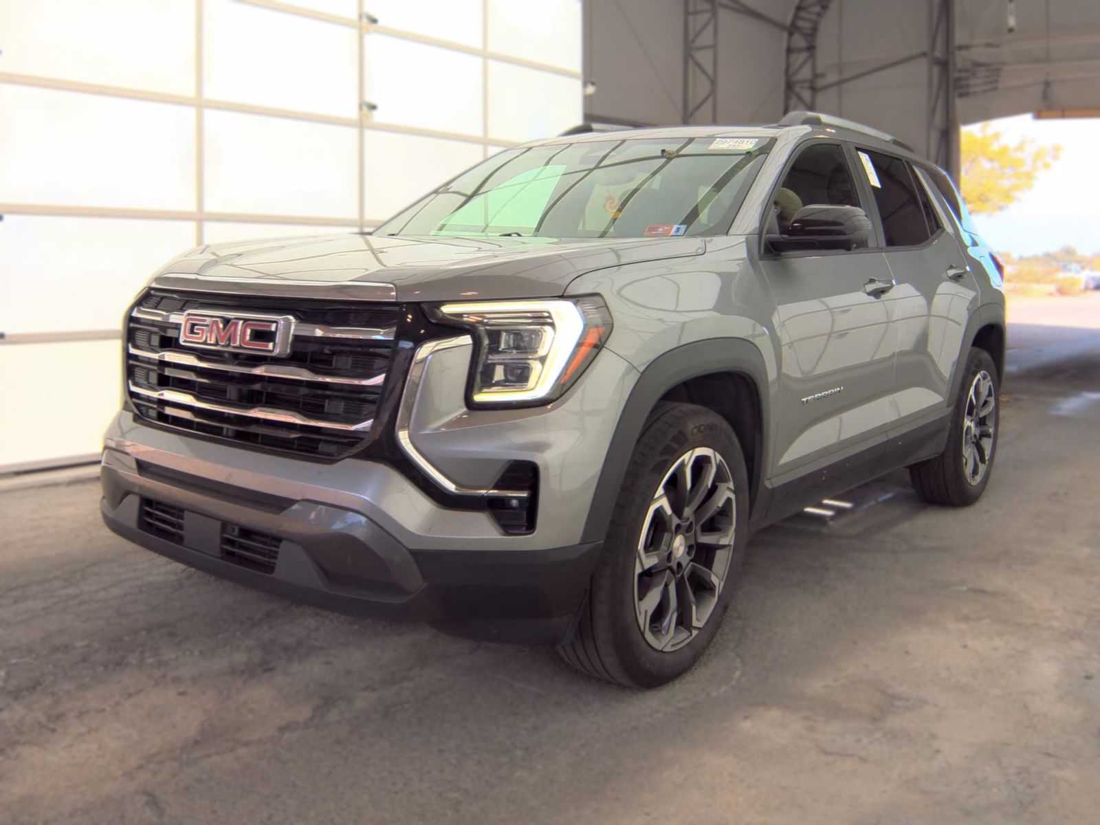 2025 GMC TERRAIN Elevation - 1