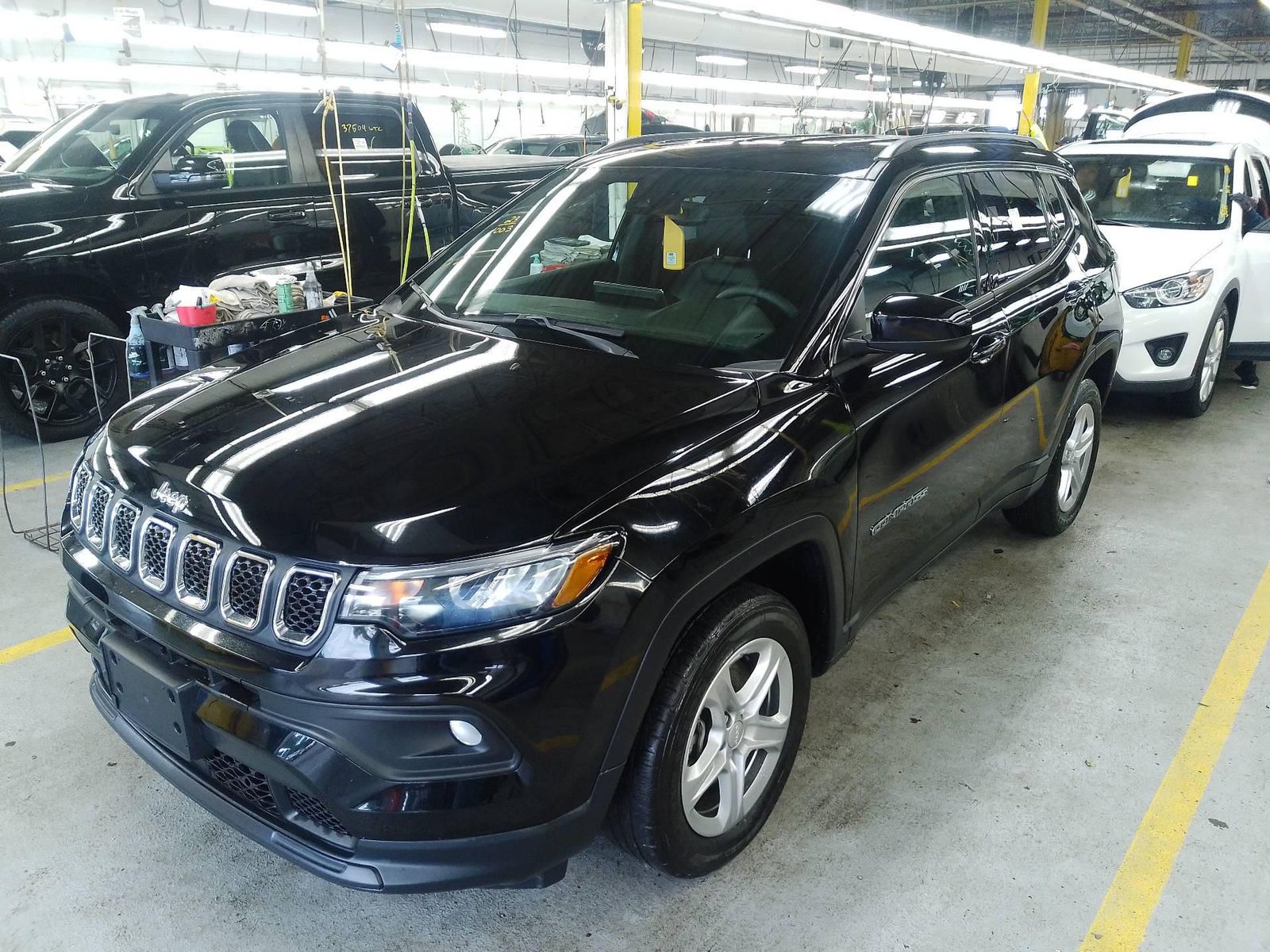 2023 JEEP COMPASS Latitude - 1