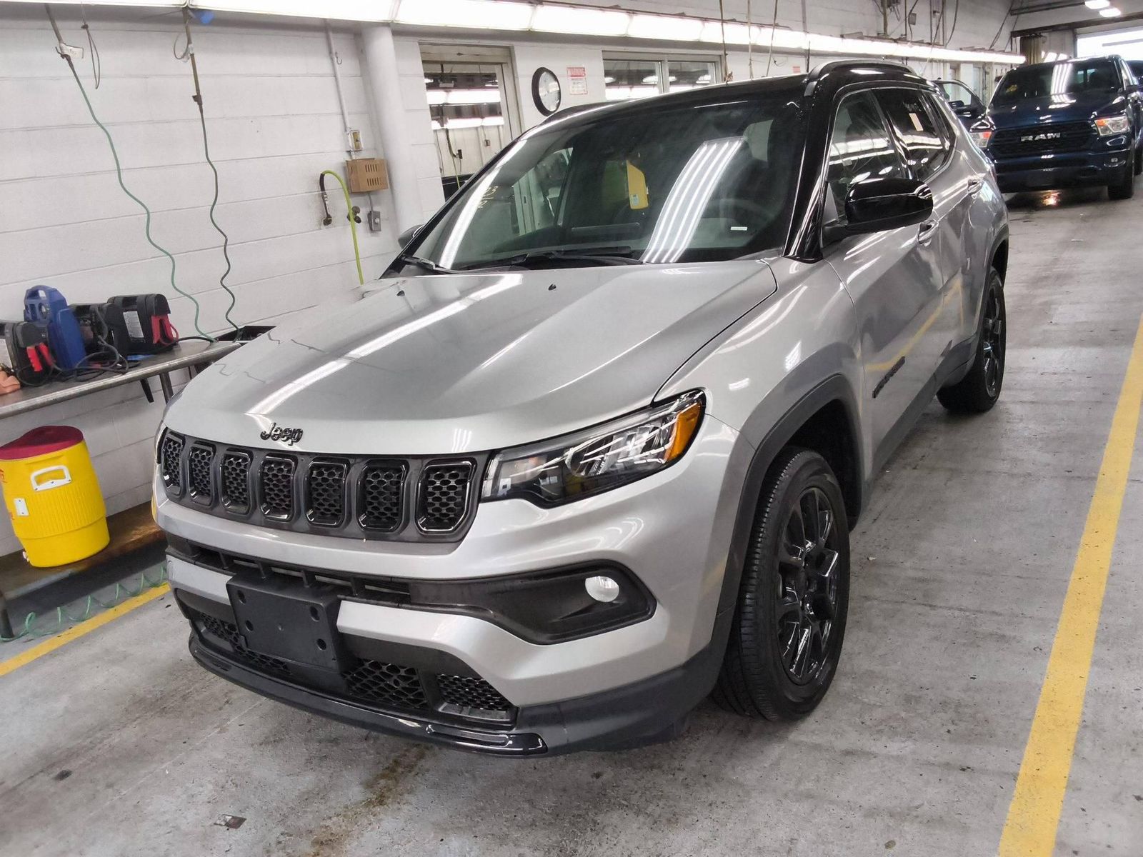 2023 JEEP COMPASS LATITUDE ALTITUDE Edition - 1