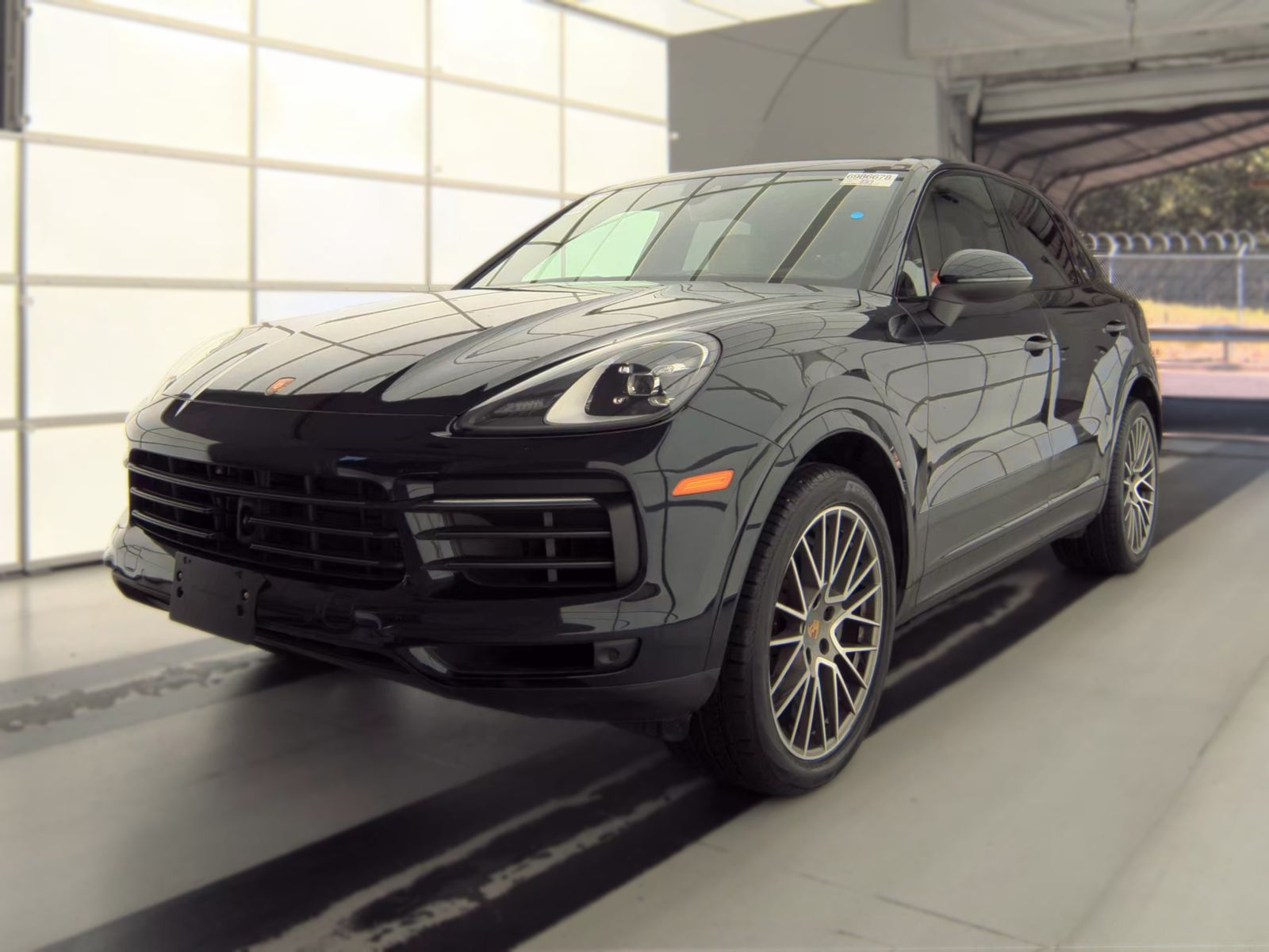 2022 PORSCHE CAYENNE S PLATINUM Edition - 1