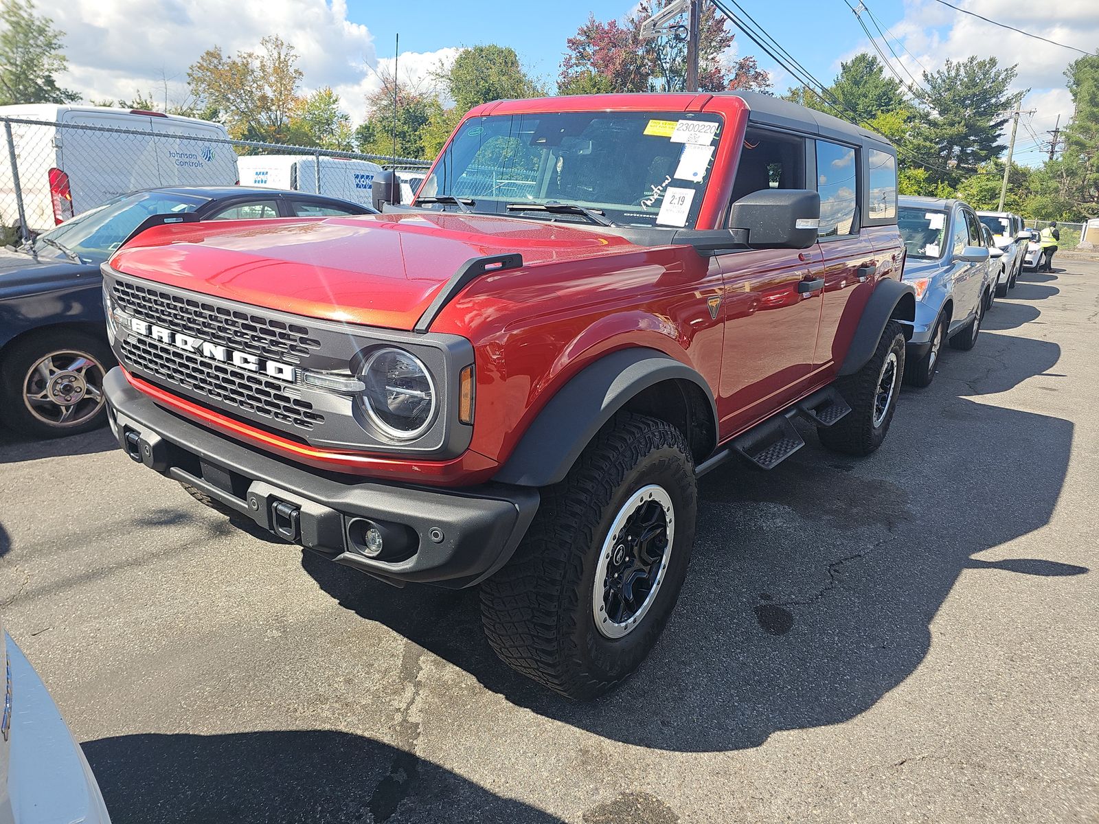 2023 FORD BRONCO Badlands - 1