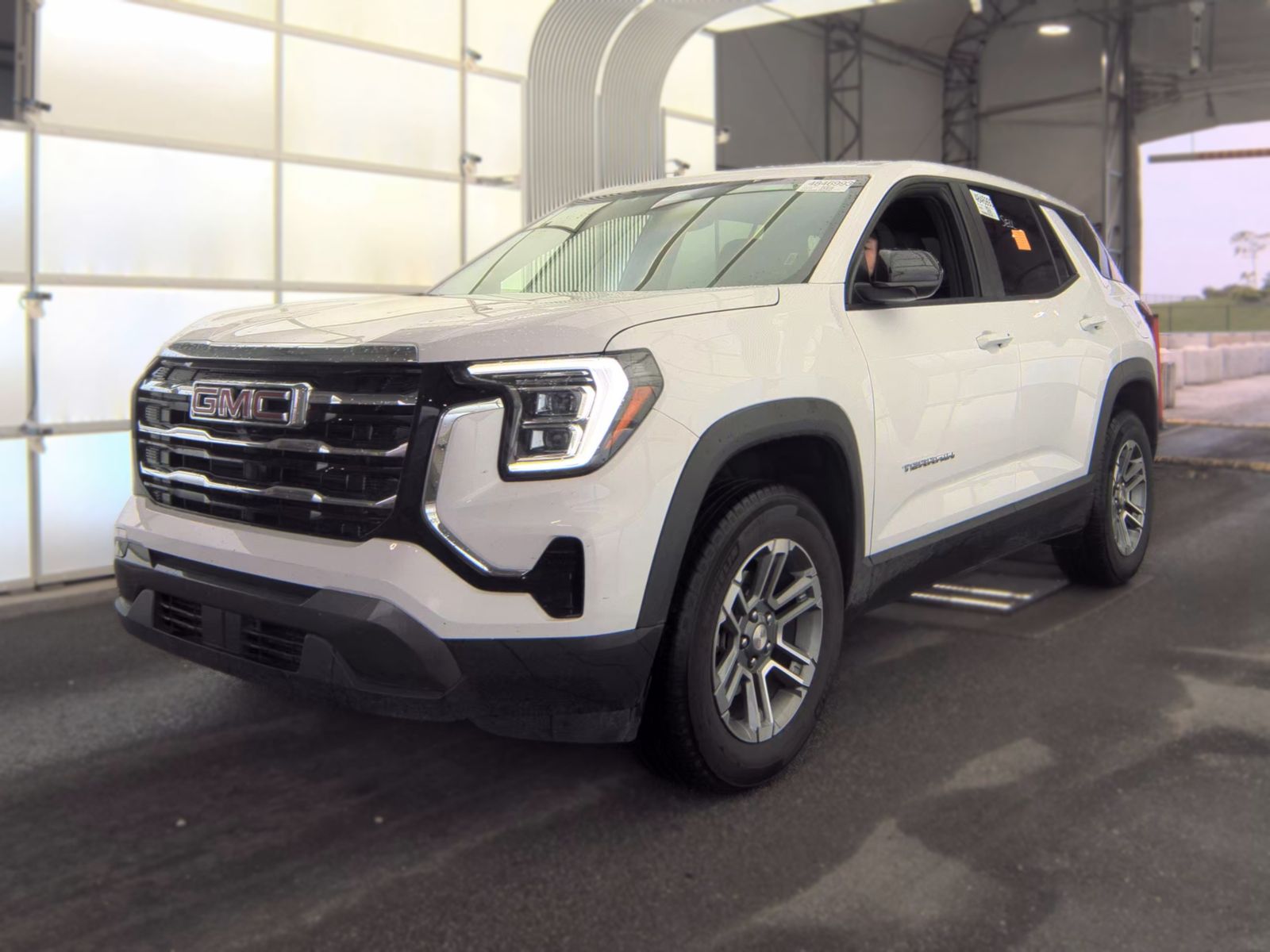 2026 GMC TERRAIN Elevation - 1