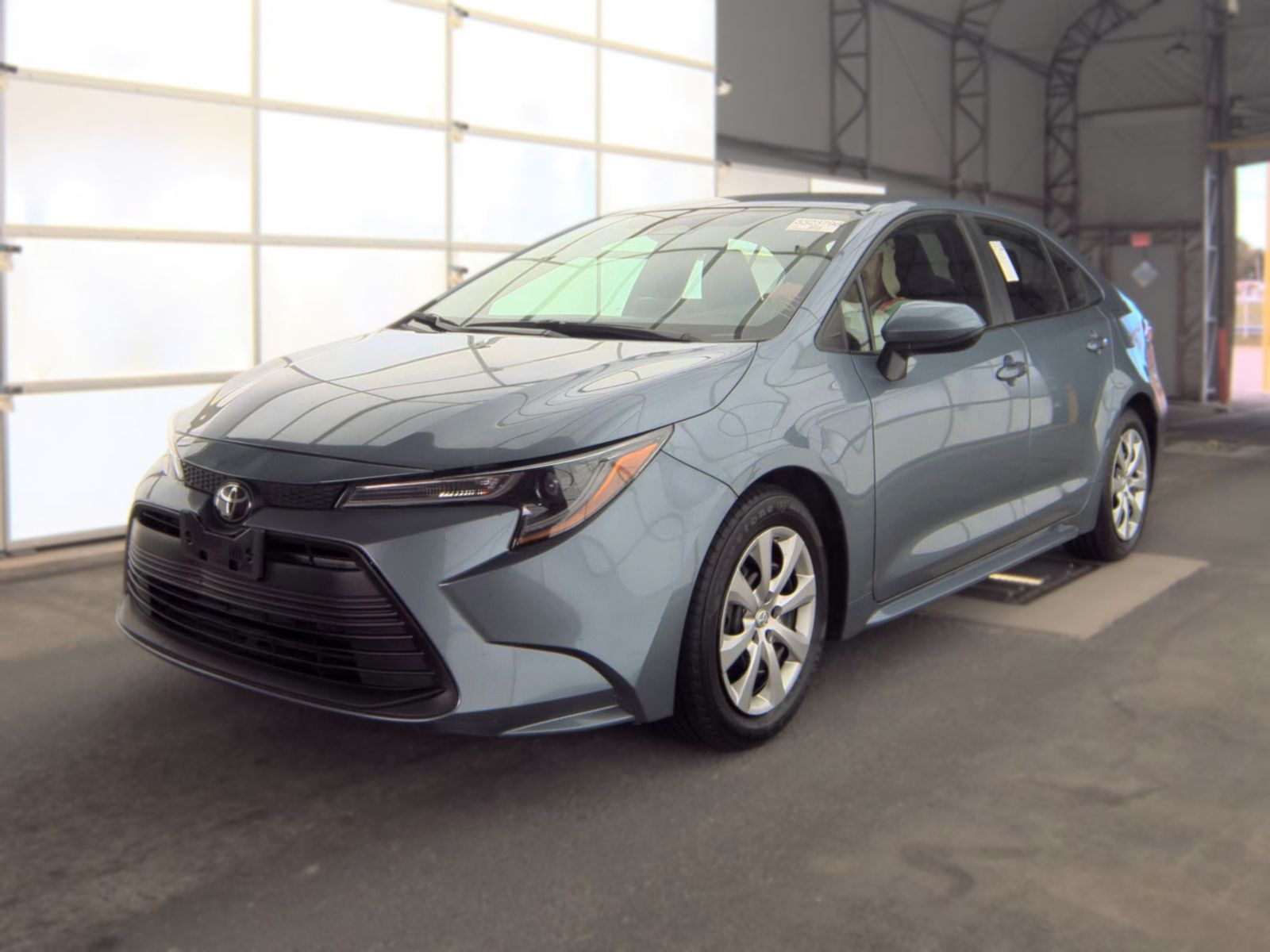 2025 TOYOTA COROLLA LE - 1