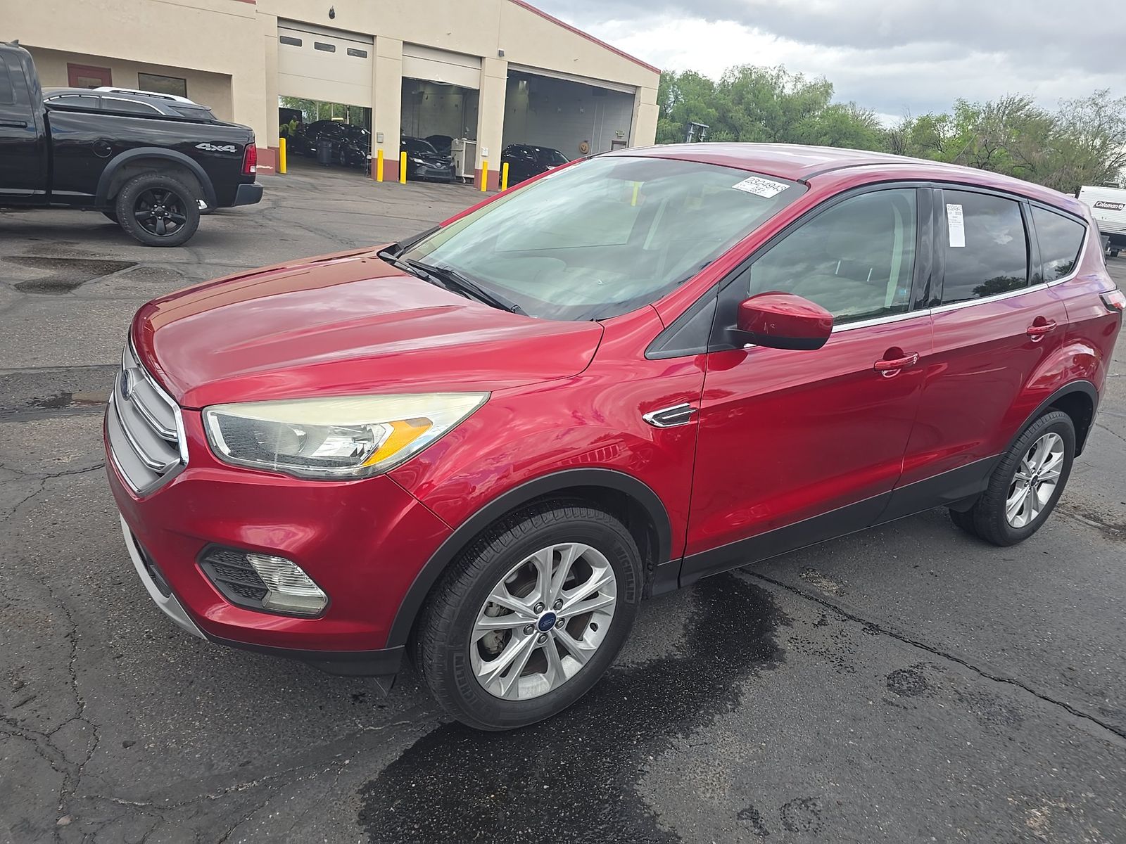 2017 FORD ESCAPE SE - 1