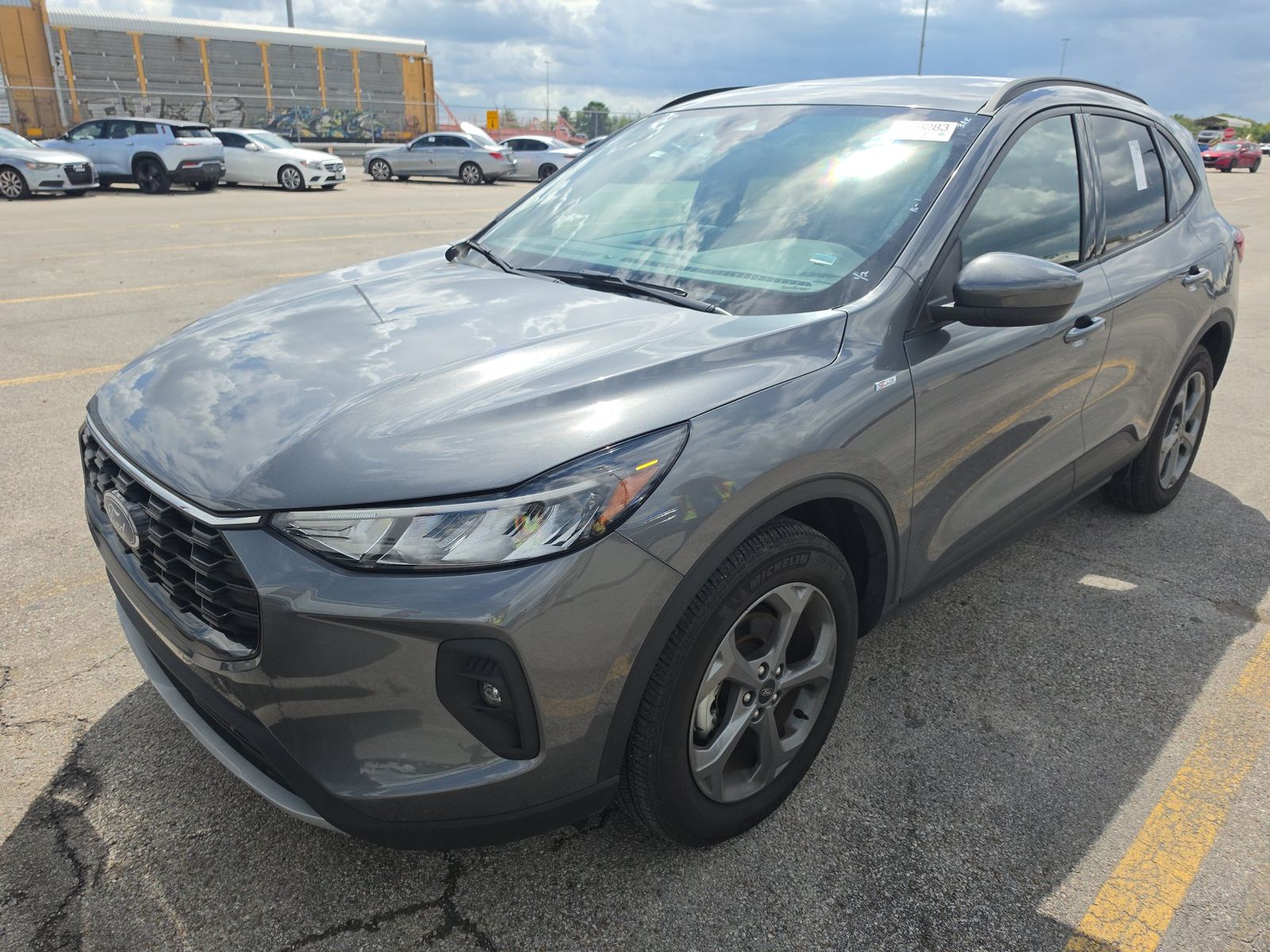 2025 FORD ESCAPE ST-LINE Select - 1