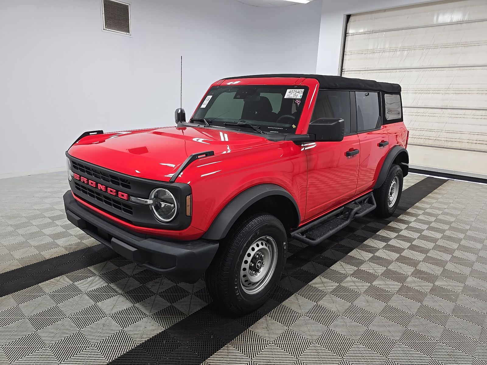 2023 FORD BRONCO Base - 1