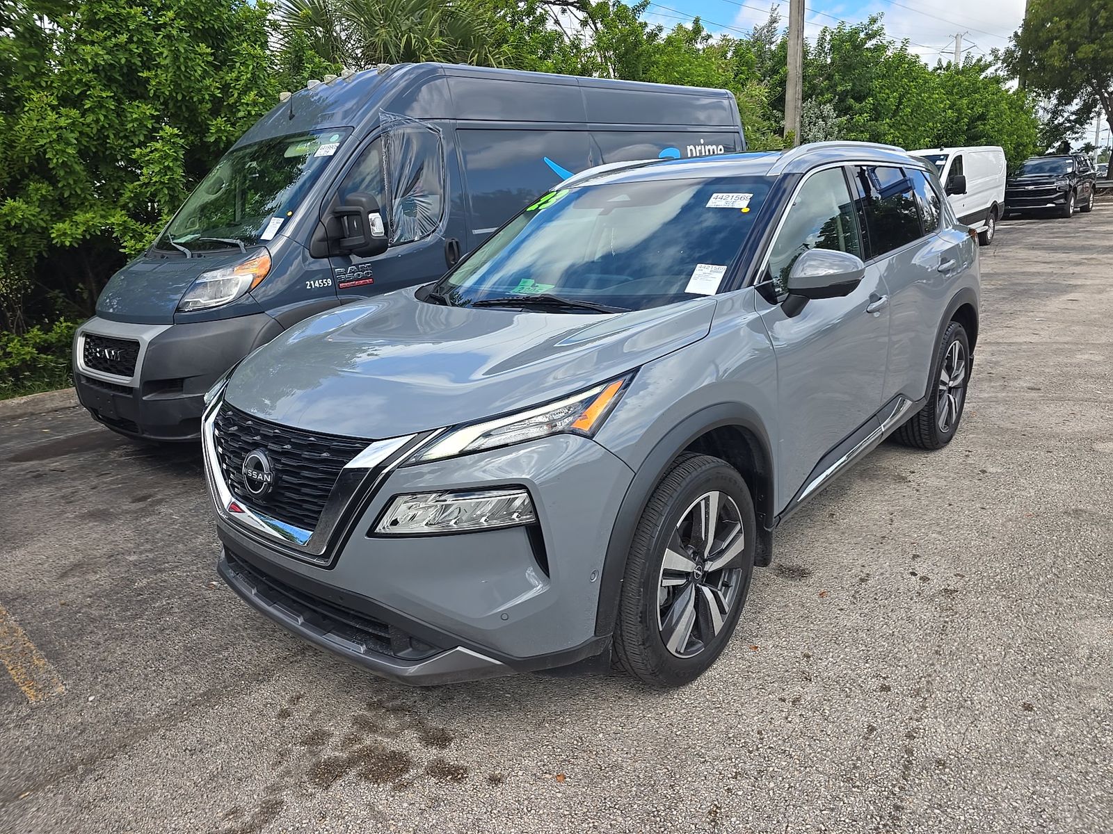 2023 NISSAN ROGUE SL - 1
