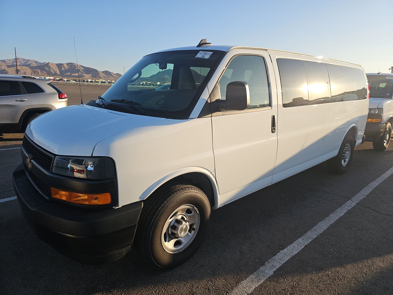 2025 CHEVROLET EXPRESS 3500 LS - 1
