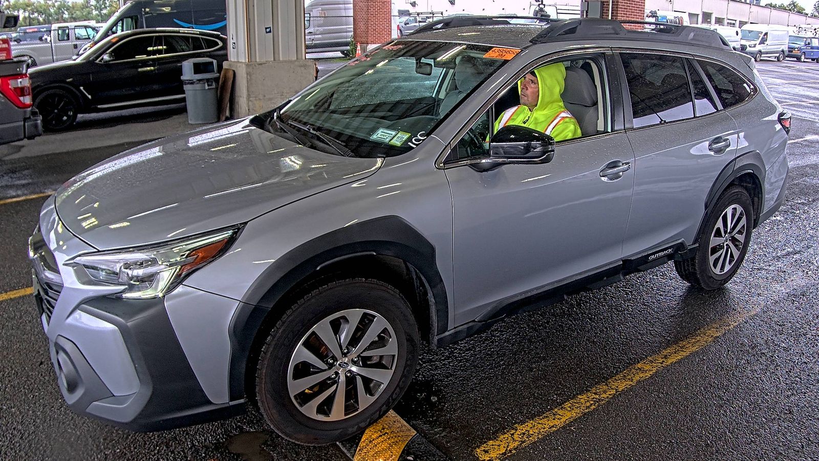 2023 SUBARU OUTBACK Premium - 1