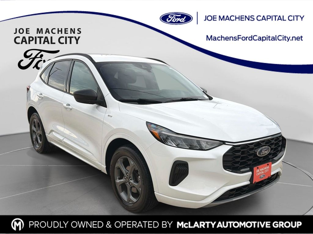 2023 FORD ESCAPE ST-Line - 1