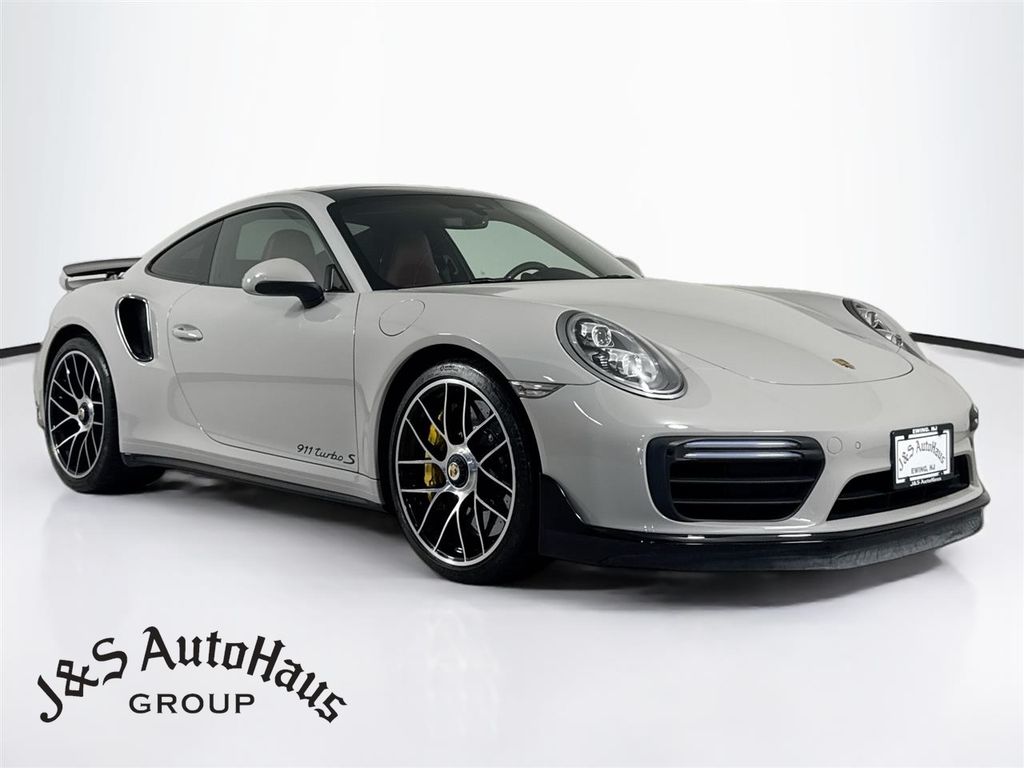 2019 PORSCHE 911 TURBO S - 1