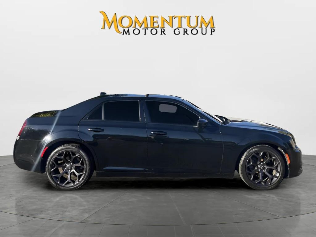 2019 CHRYSLER 300 S - 1