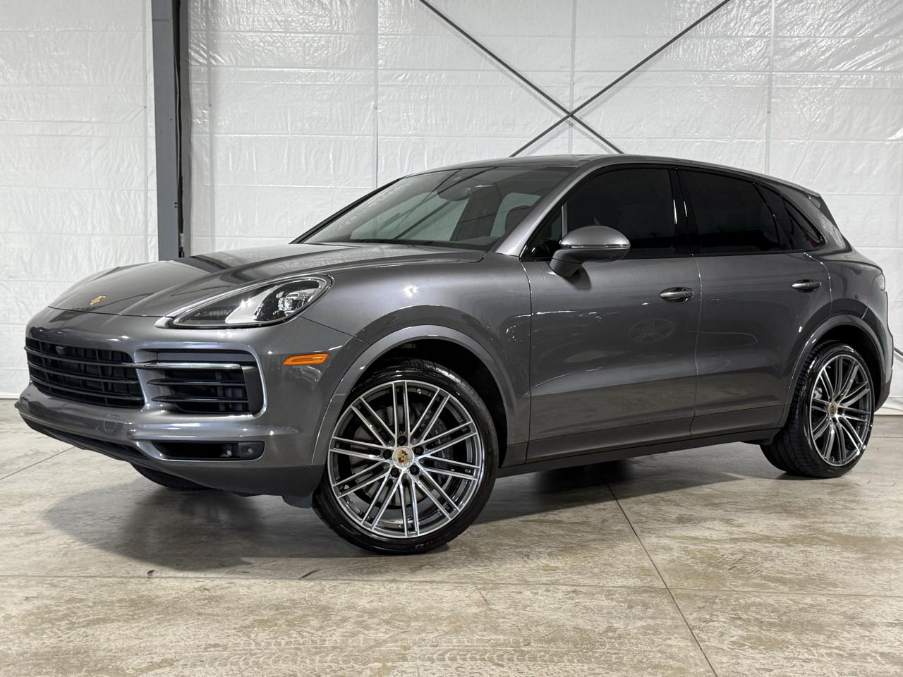 2023 PORSCHE CAYENNE Base - 1