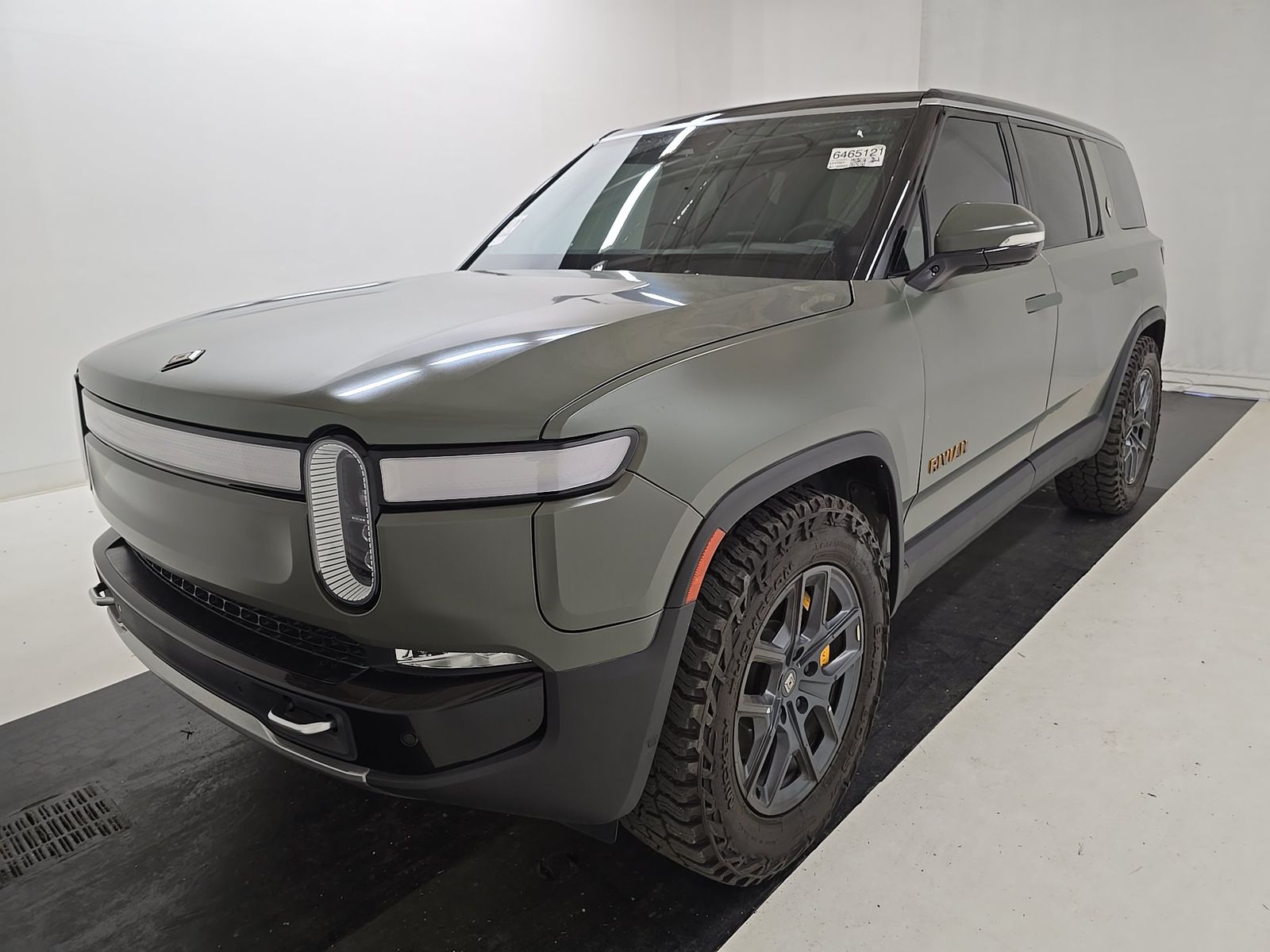 2022 RIVIAN R1S LAUNCH Edition - 1