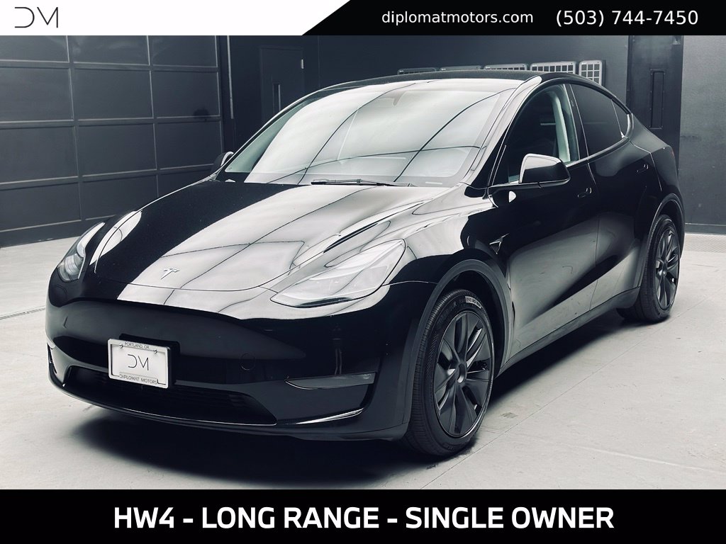 2025 TESLA MODEL Y LONG Range - 1