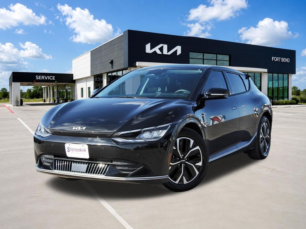 2023 KIA EV6 Wind - 1