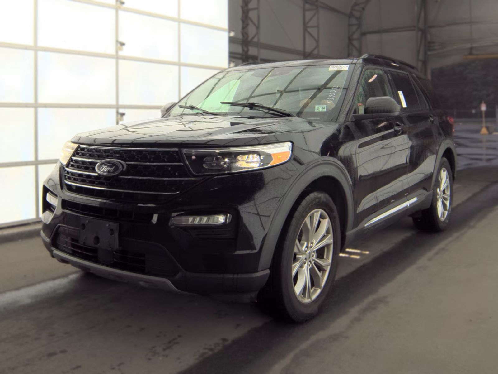 2021 FORD EXPLORER XLT - 1