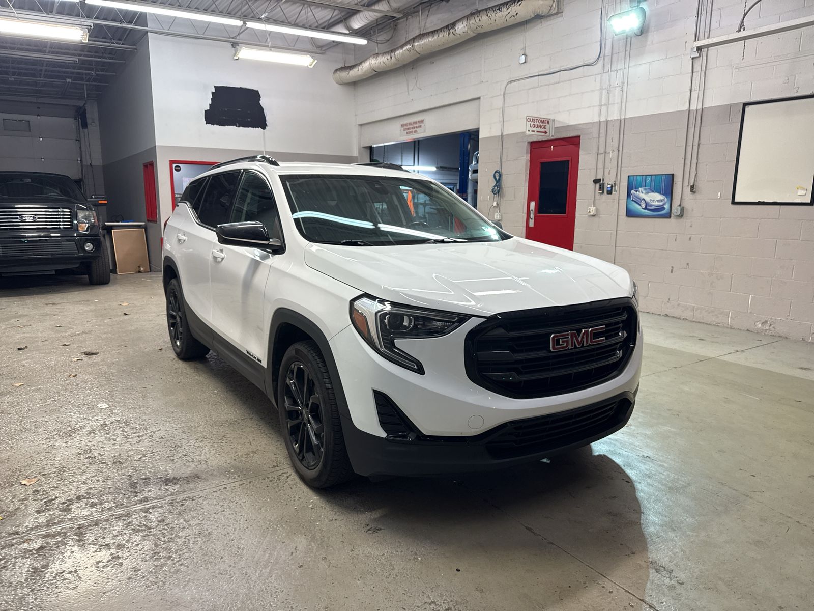 2021 GMC TERRAIN SLE - 1