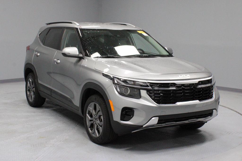 2024 KIA SELTOS S - 1