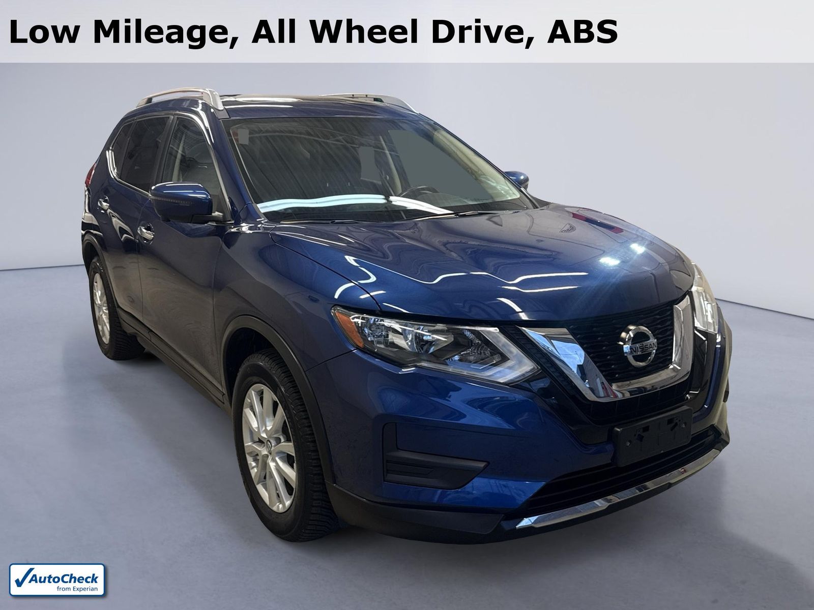 2017 NISSAN ROGUE SV - 1