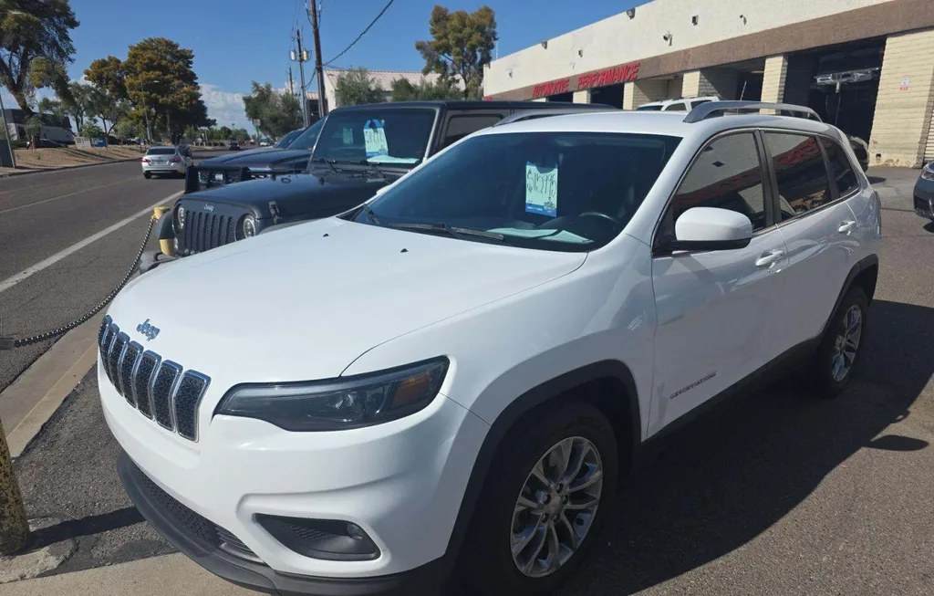 2019 JEEP CHEROKEE LATITUDE PLUS - 1