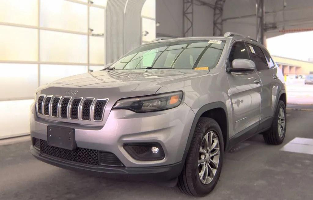 2019 JEEP CHEROKEE LATITUDE PLUS - 1