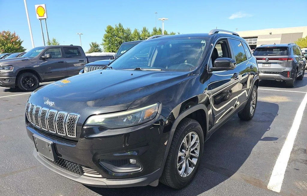 2020 JEEP CHEROKEE LATITUDE PLUS - 1