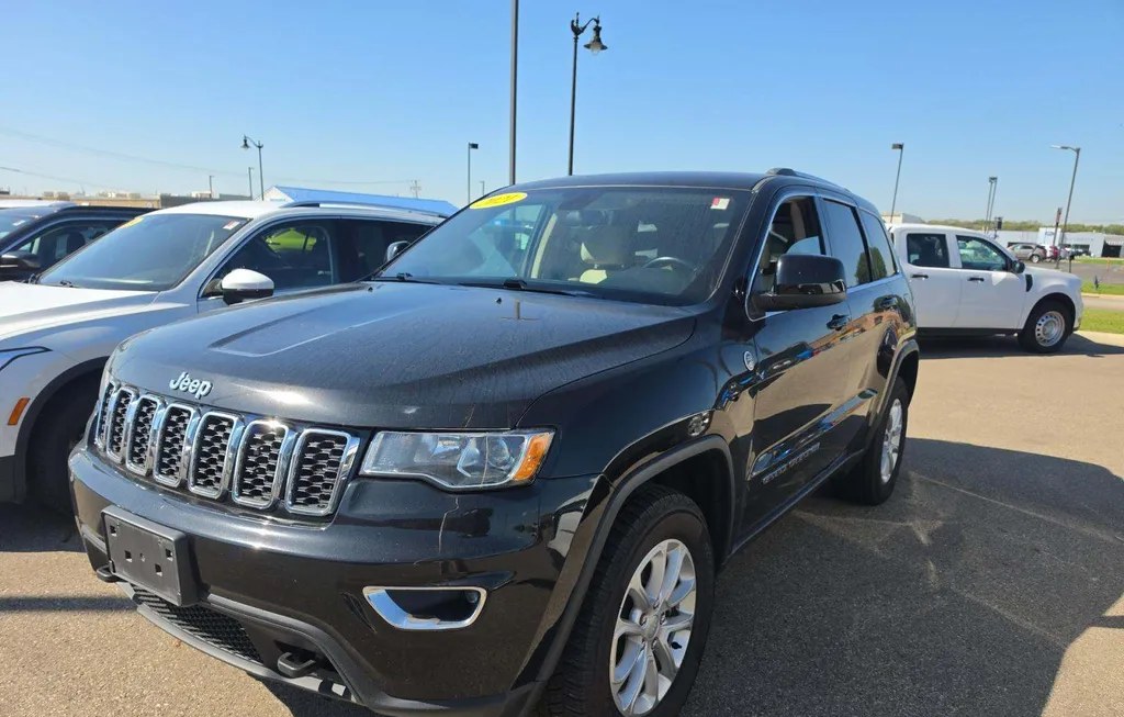 2021 JEEP GRAND CHEROKEE LAREDO E EDITION - 1