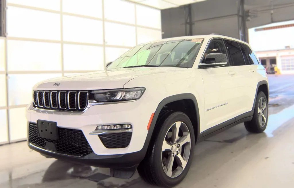 2023 JEEP GRAND CHEROKEE LIMITED - 1