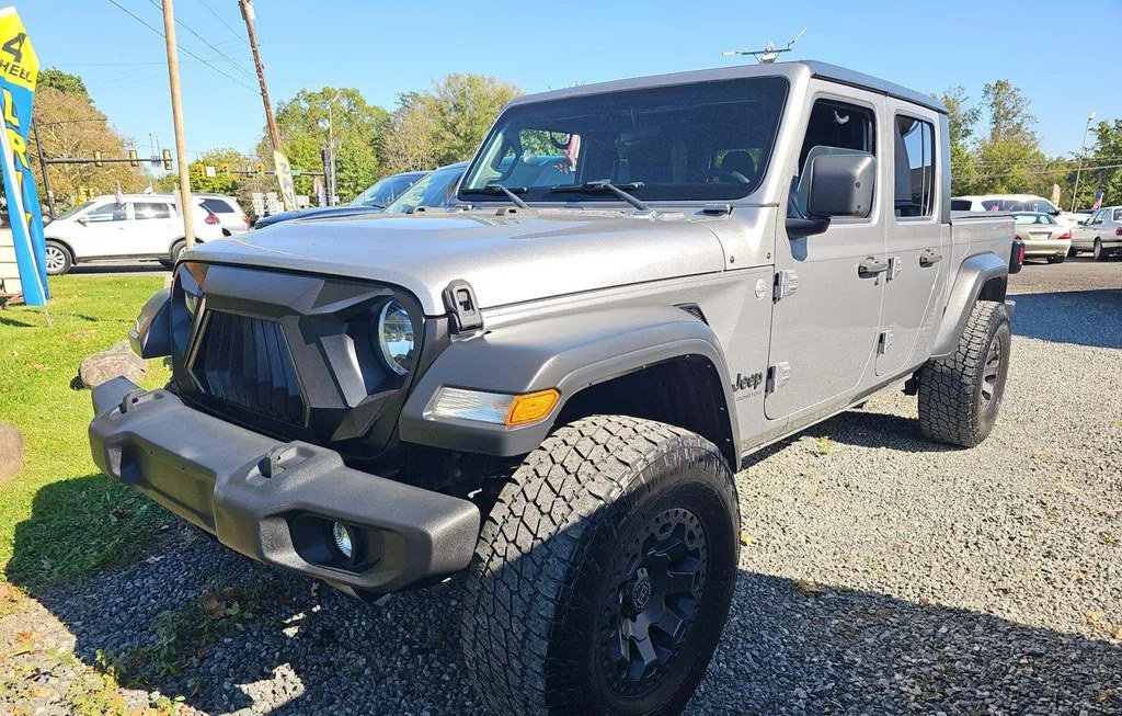 2020 JEEP GLADIATOR S EDITION CREW CAB MEDIUM BED - 1