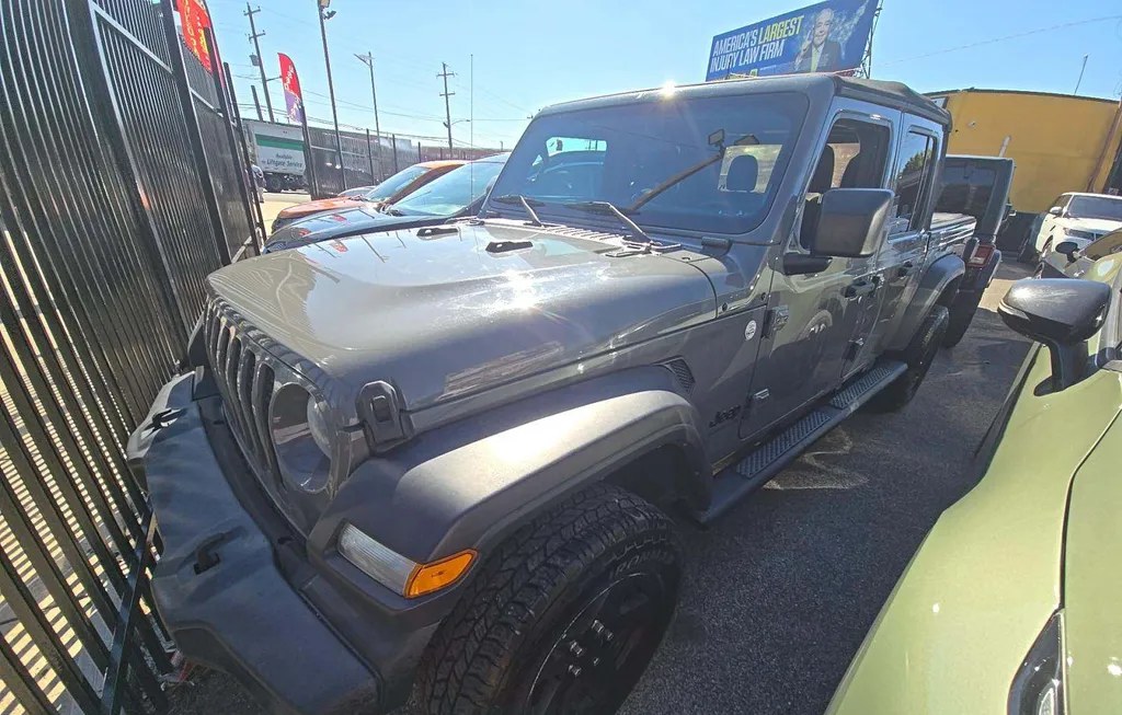 2020 JEEP GLADIATOR S EDITION CREW CAB MEDIUM BED - 1