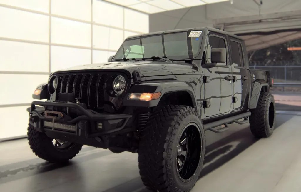 2022 JEEP GLADIATOR ALTITUDE CREW CAB MEDIUM BED - 1