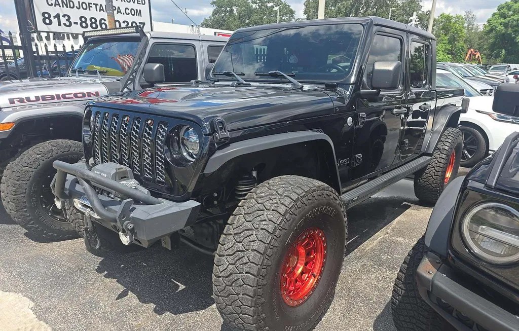 2020 JEEP GLADIATOR S EDITION CREW CAB MEDIUM BED - 1