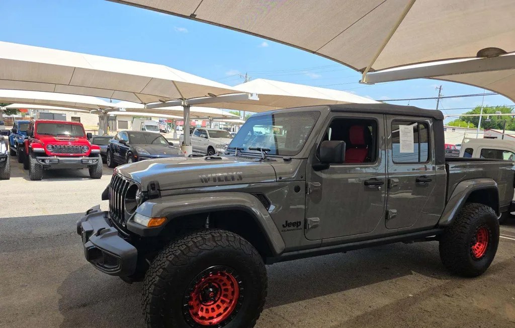 2021 JEEP GLADIATOR WILLYS CREW CAB MEDIUM BED - 1