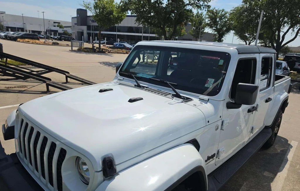 2020 JEEP GLADIATOR S EDITION CREW CAB MEDIUM BED - 1