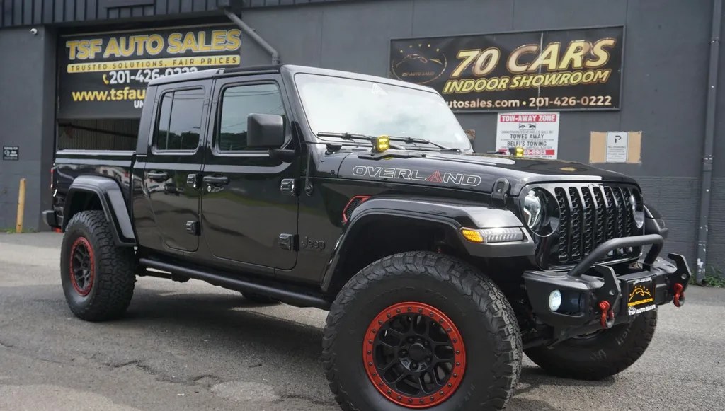 2021 JEEP GLADIATOR SPORT S EDITION CREW CAB MEDIUM BED - 1