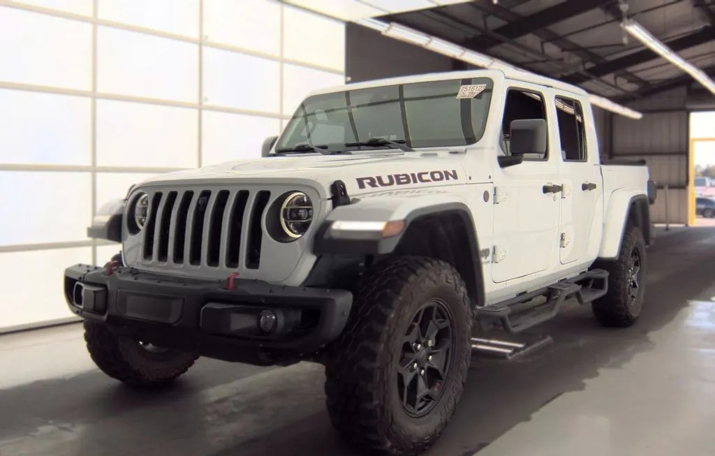 2020 JEEP GLADIATOR RUBICON CREW CAB MEDIUM BED - 1