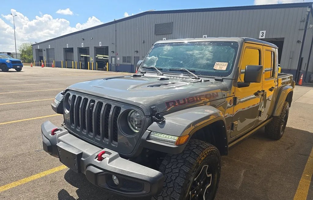 2023 JEEP GLADIATOR RUBICON CREW CAB MEDIUM BED - 1