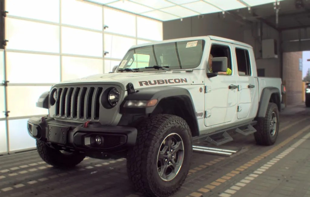 2023 JEEP GLADIATOR RUBICON CREW CAB MEDIUM BED - 1