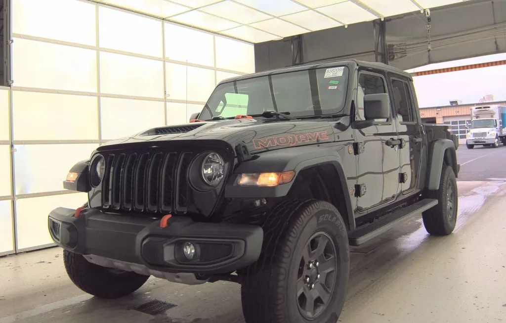 2020 JEEP GLADIATOR MOJAVE CREW CAB MEDIUM BED - 1